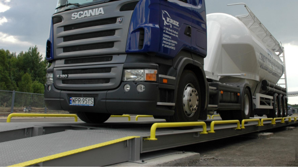 HDPE and PP recycled plastic granules in UAE Plastic granules supplier in UAE DAK Plastics recycled materials